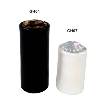 Plsatic Cap with Gem On The Top Nail Polish Bottle - Plastic cap with gem on the top of nail polish bottle