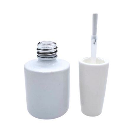 10 ml leere Nagellackflasche