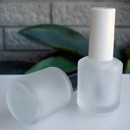 Bouteille en verre givré de 15 ml avec capuchon et pinceau (GH12 696F)