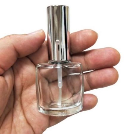Garrafa de Esmalte de Unha de 12ml com Pincel de Tampa Prata (GH03P 711)